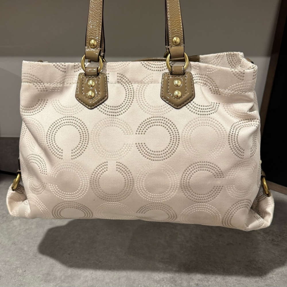 Coach Ashley Handbag B1226-F20049! GUC! - Picture 3 of 11